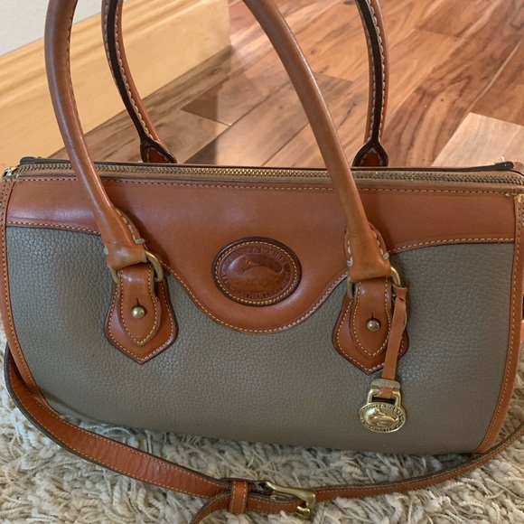 Dooney & Bourke Bag - Picture 1 of 5